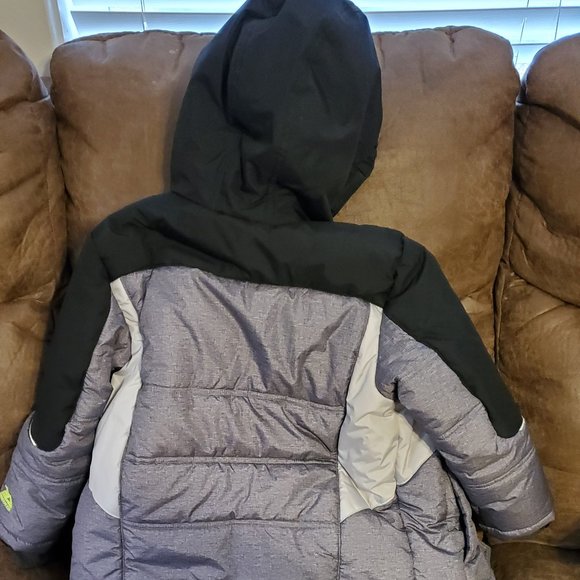 Boys Jacket - Picture 2 of 5